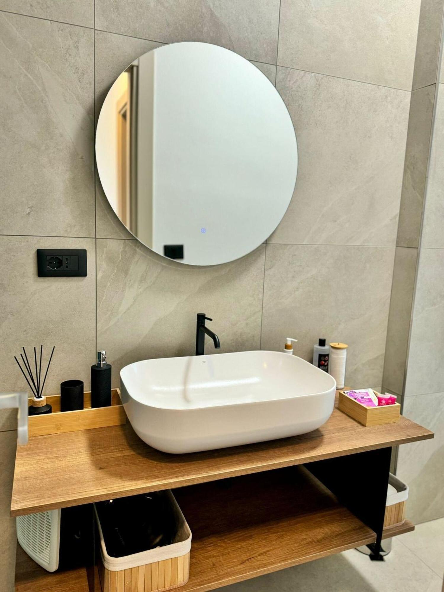 Ferienwohnung Gianduja - Attico Con Terrazzo Turin Exterior foto